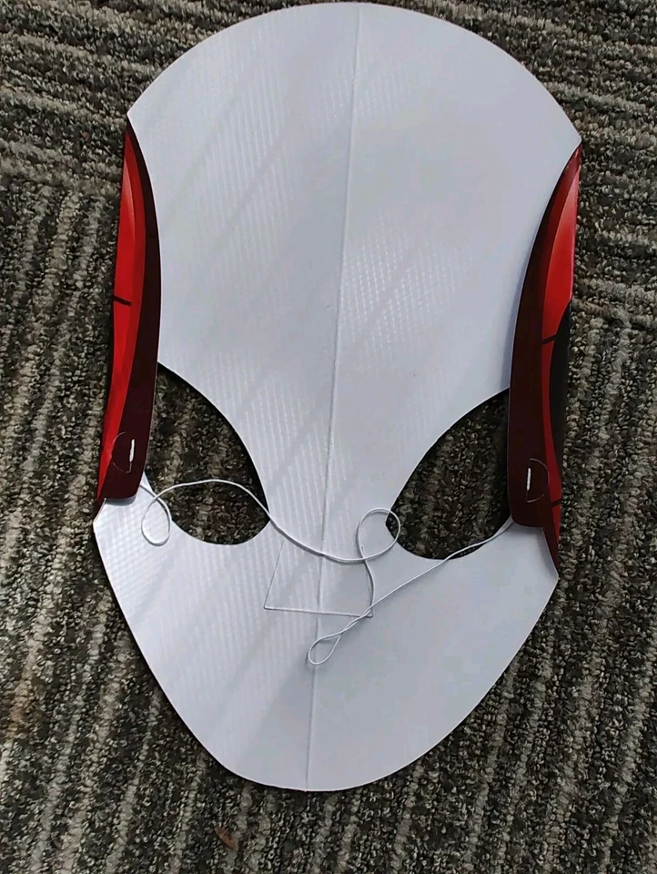 Conjunto de 15 máscaras de papel para festa do Homem-Aranha 12 xícaras enfeites de bolo e 12 embalagens - Imagem 4 de 4