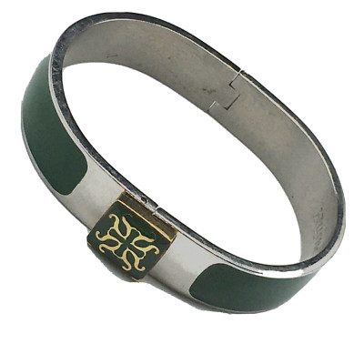 Rustic Cuff  Green Enamel Silver Tone GT Logo Clasp Hinged Bangle Bracelet