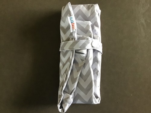 ALVABABY Diaper Wet Dry Bag with Two Zippered Pockets - Picture 3 of 6