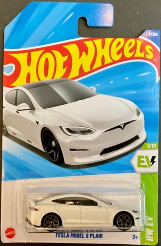 Hot Wheels TESLA MODEL S PLAID, White, 2025 E-Case, * BOX SHIPPING *