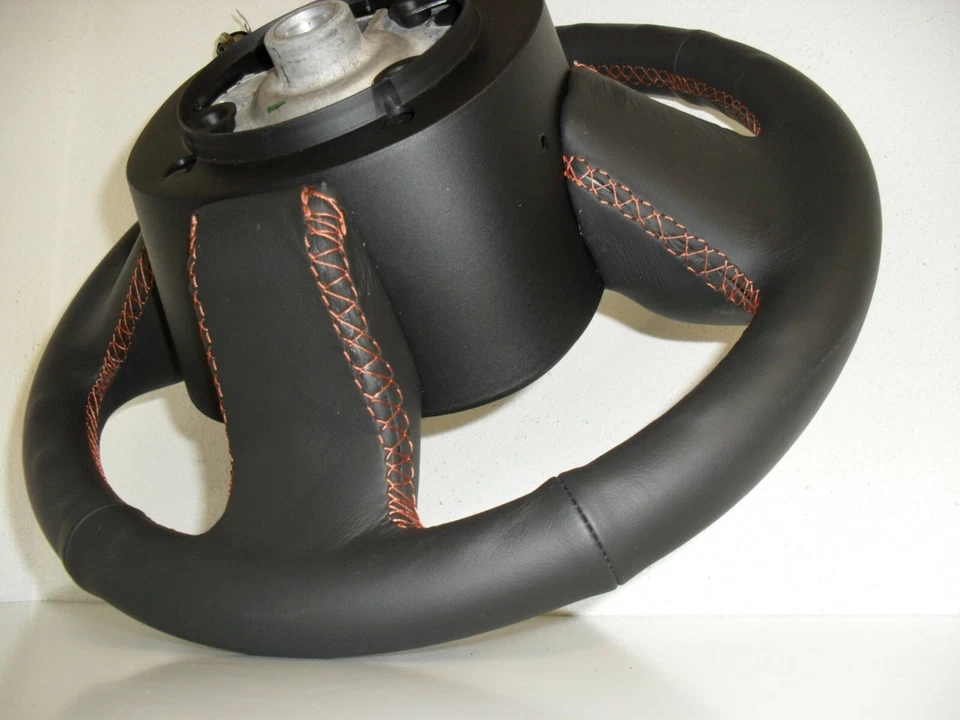 Cubiertas de volante compatibles con Fiat Panda 319 cuero negro para coser a mano - Imagen 3 de 4