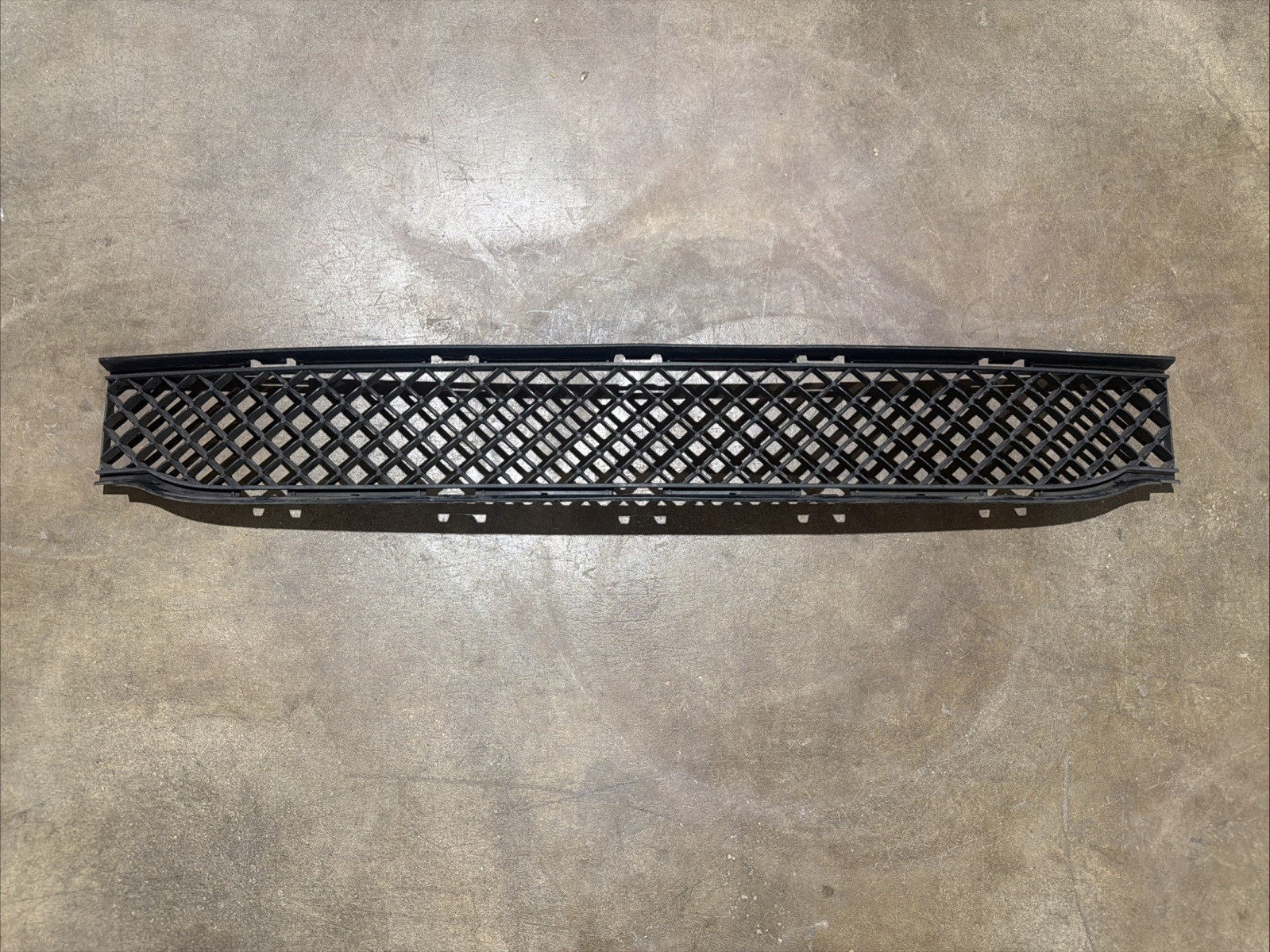 2010-2014 Rolls Royce Ghost Front Bumper Lower Center Grille OEM
