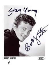 SINGER Bobby Vinton autograph, signed photo