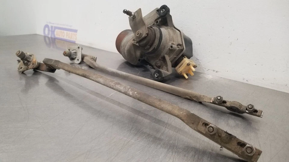 Cadillac Eldorado Biarritz 1977 motor limpiaparabrisas Foto 4 de 4