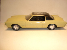 Jo-Han 1972 Oldsmobile Toronado 2 DRHT Dealer Promo Model Car
