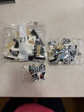 21 A,B, and C Bags Home Alone LEGO: Ideas Set 21330