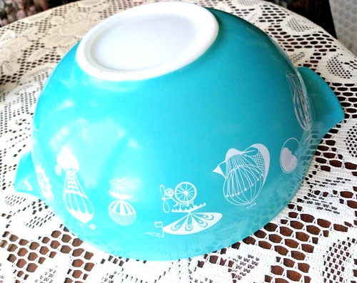 1958 PYREX Turquoise Bowl Cinderella HOT AIR BALLOONS 4 qt #444 Nice!