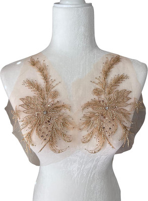 1 Pair 3D Lace Rhinestone Pearl Beaded Sequins Flower Sew on Embroidered Lace Ap