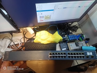 New Cisco Catalyst 3560 v2 Series DC-24 WS-C3560V2-24TS-SD Network Switch