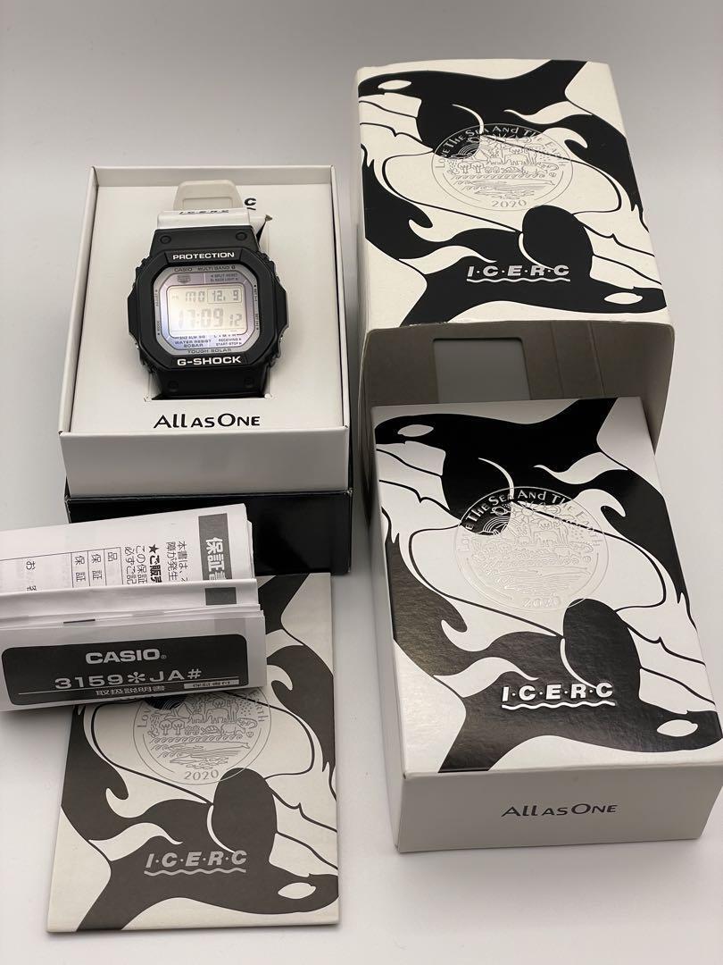 G-Shock GW-M5610K-1JR Black/White Orca Theme Used with Box G-Shock GW-M5610K-1JR Black/White Orca Theme Used with Box