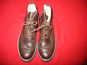 steve madden wingtip boots