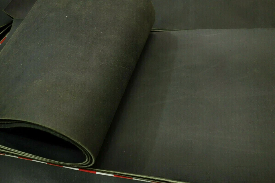 HORWEEN FOREST GREEN CHROMEPACK LEATHER CUTS FOR CRAFTS, DIY PROJECTS. - Image 3 of 4