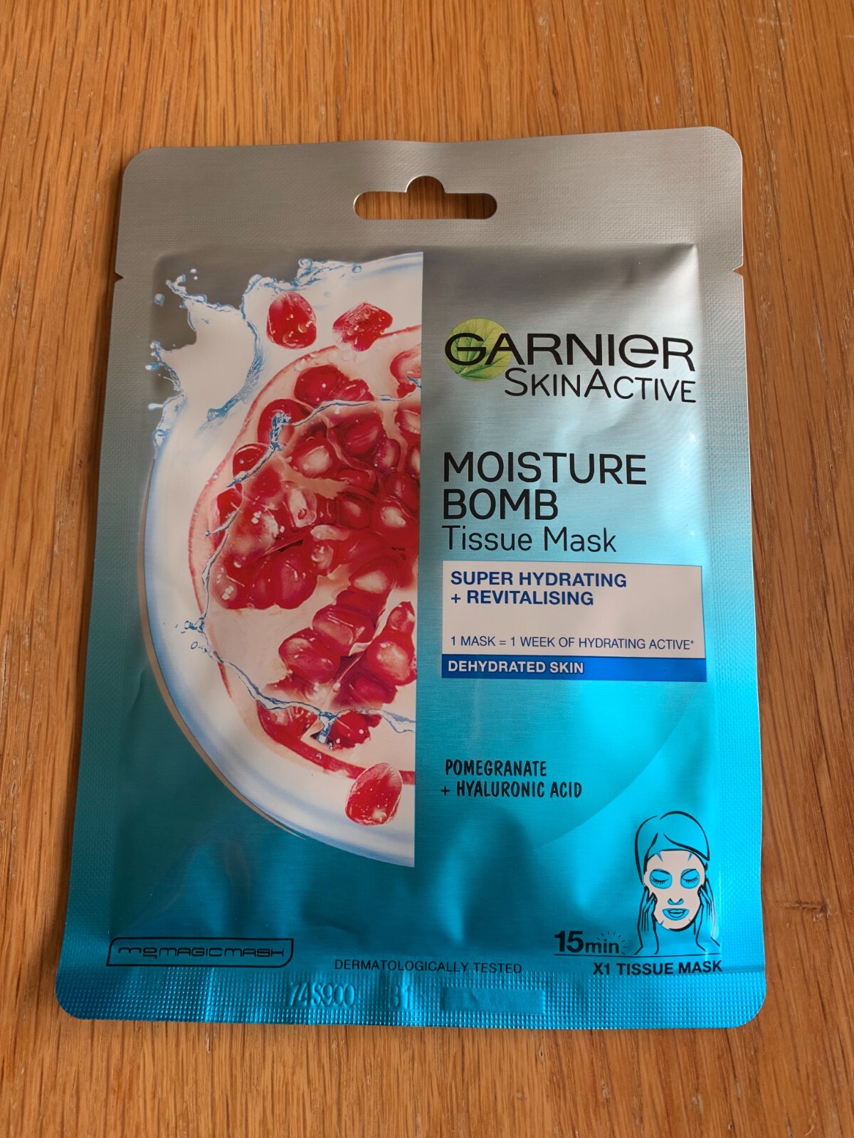 X2 New GARNIER Skin Active MOISTURE BOMB Hydrating Pomegranate TISSUE Face Mask