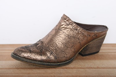VERY VOLATILE 'Daytons' Bronze Metallic Crackle Western Mules Booties Sz. 6.5