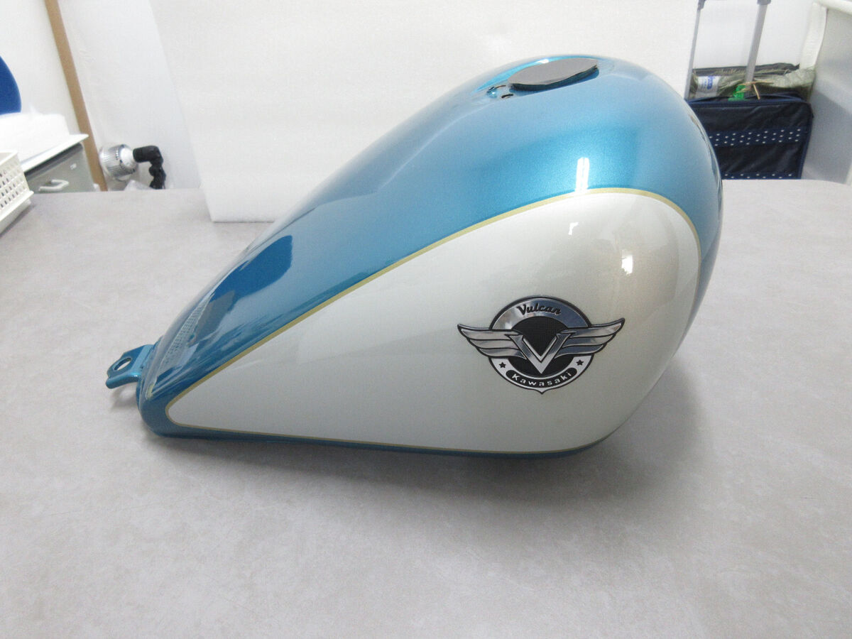 Kawasaki EN500 Fuel Tank 1993 NOS EN500 A4 Vulcan 500 Gas Kawasaki EN500 Fuel Tank 1993 NOS EN500 A4 Vulcan 500 Gas