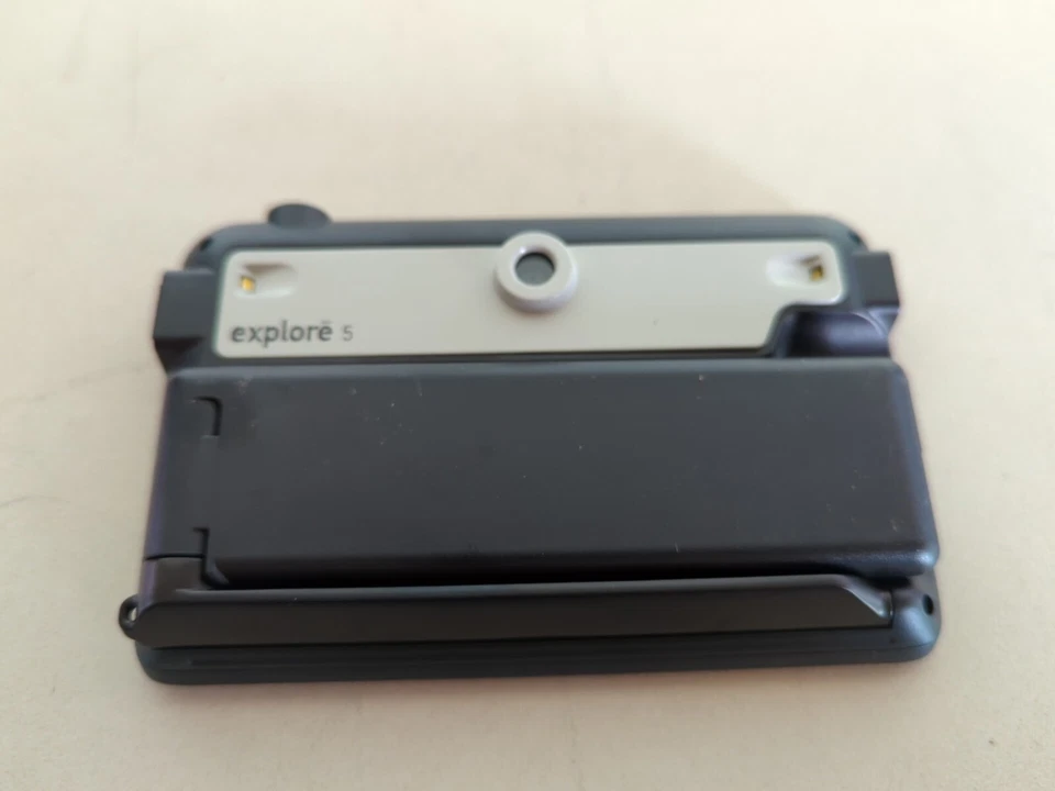 HUMANWARE Explore 5 Handheld Electronic Magnifier - CRACKED SCREEN - Image 3 of 4