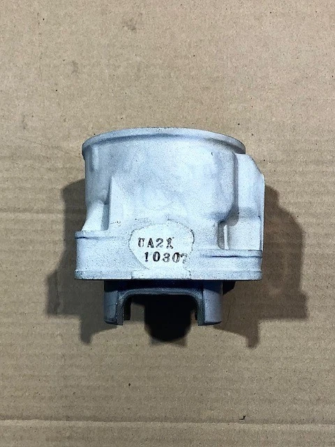 OEM Yamaha New Cylinder 8CH01  Y-1 Fits some Yamaha 700 cc triples (698cc) - Picture 3 of 6