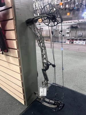 MATHEWS LIFT X 29.5 AMBUSH GREEN NEW IN BOX