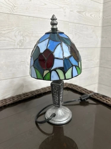 Vintage Tiffany-Style Stained Glass Shade And Lamp