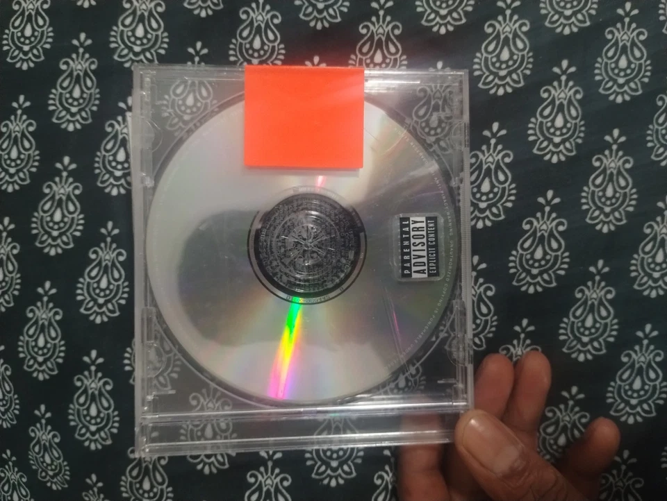Jay Z & Kanye West Album Watch the Throne, Cold Summer, Blood on Leaves Foto 3 de 4