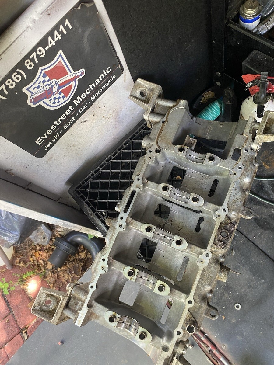 Yamaha OEM Part 6et-w009b-01-94 Cylinder Block ASSY for sale Yamaha OEM Part 6et-w009b-01-94 Cylinder Block ASSY for sale