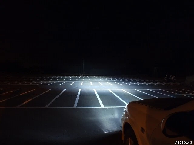 Allá Lighting UM LED H4/9003 Faro Bombilla Conversión Blanco 6000K Repuesto Foto 2 de 4