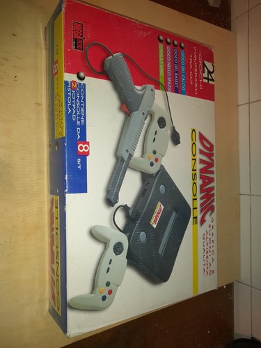 Dynamic Console Megatronix - Famiclone Giochi 8 Bit - Completo E Funzionante - Foto 13 di 19