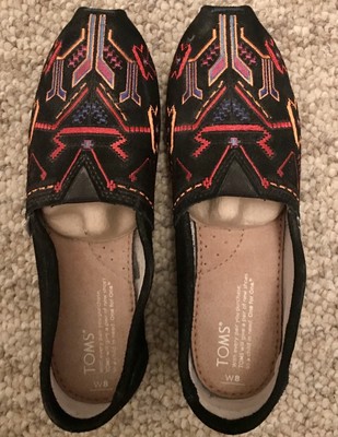 toms tribal shoes