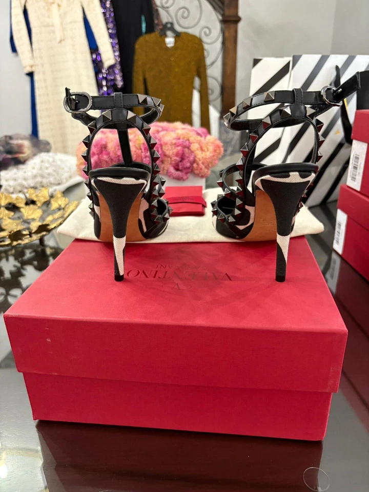 Saltos Valentino Rockstud estampa de animais novo tamanho 36,5 - Imagem 4 de 4
