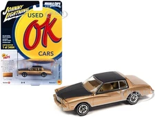 1980 CHEVROLET MONTE CARLO CAMEL GOLD 1/64 BY JOHNNY LIGHTNING JLMC032-JLSP336 B