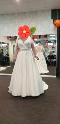 Brautkleid Gr. 18