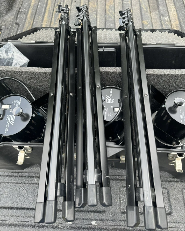 Used Smith-Victor Q60 BROAD LIGHTING KIT - Image 2 of 4