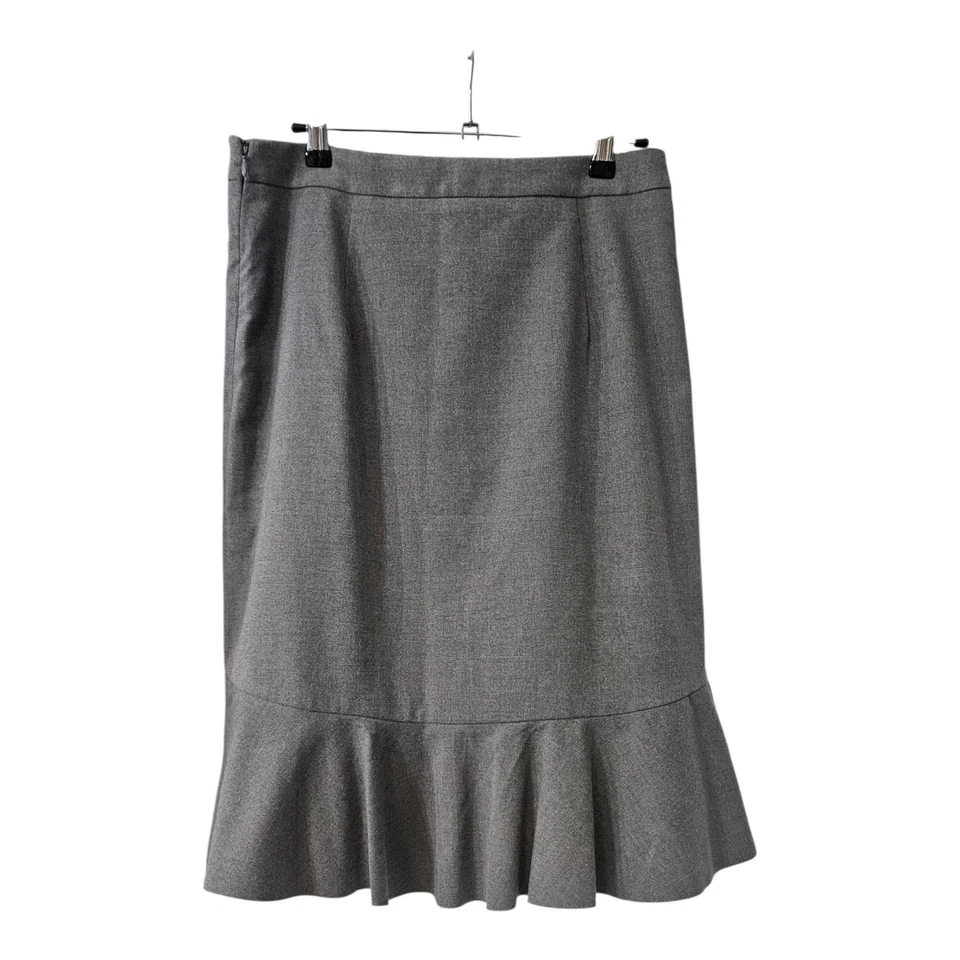 Falda Banana Republic Talla 8 Asimétrica Volantes Recta Gris Femenina Romántica Foto 2 de 4