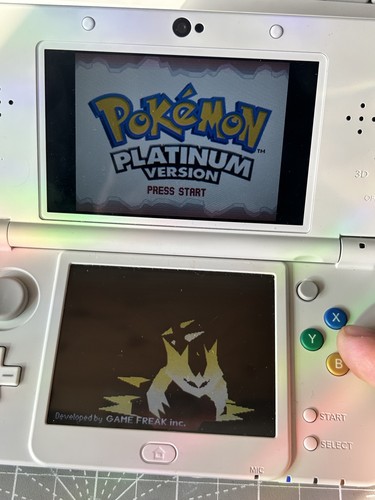 Originale Nintendo ✅ Pokemon Versione Platino Nintendo DS NDS UK PAL EUR J20 - Foto 10 di 12
