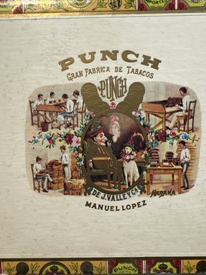 Punch Manuel Lopez,Royal Coronation Vintage Cigar Box  Honduras American Tabaco