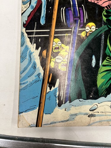 Marvel Treasury Edition #25 (Marvel Comics 1980) - Picture 12 of 15