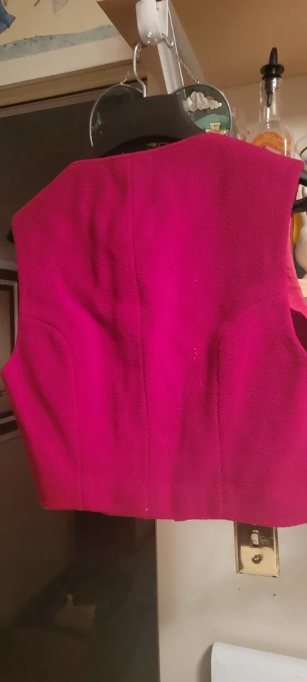 CHALECO ROJO VINTAGE DISFRAZ HALLOWEEN VESTIR TEATRO CASERO Foto 4 de 4