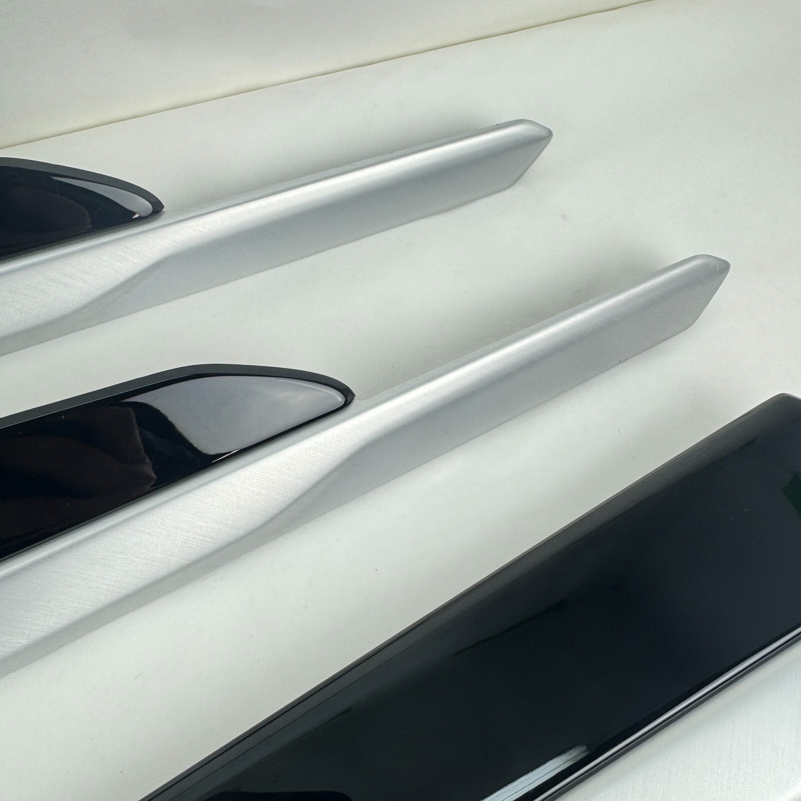 2018 - 2022 Lamborghini Urus Front & Rear Door Panel Trim Insert Set 4ML867223AG