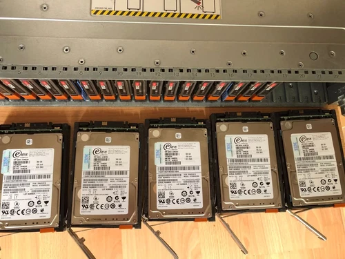 EMC Storage Devices 100-562-964 VNX 2U Disc Array Enclosure 7,5TB