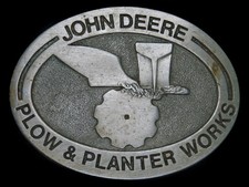 TF09136 VINTAGE 1982 JOHN DEERE PLOW PLANTER WORKS TRACTOR BELT BUCKLE