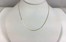 16" 10K Yellow Gold .7mm Box Chain Necklace 1.1g ML1078096