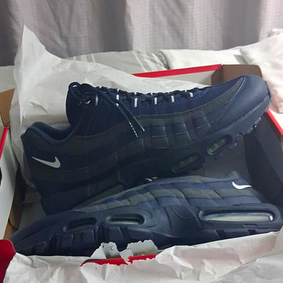 Nike Air Max 95 Blue Low Top Lace-Up Mesh Men's Sneakers DD7114-400 NIB