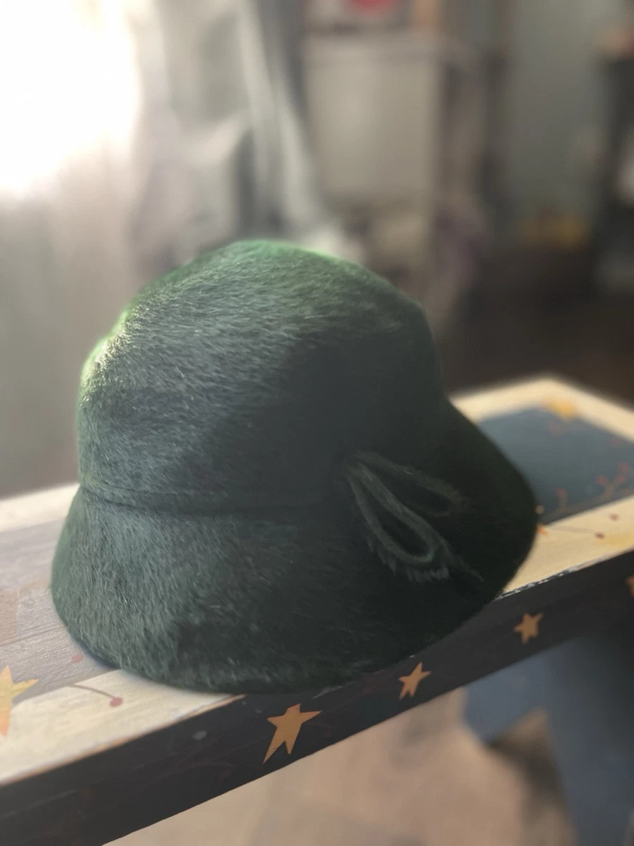Vintage Austrian Emerald Green dyed Beaver Fur Cap Hat ~ SELENE Vintage Selene Italy Green Fur Felt Fedora Bucket Hat - Etsy main image 4