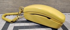 WESTERN ELECTRIC / AT  T Trimeline Telephone Yellow
