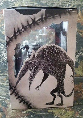 Disney Frankenweenie Test Prototype Figures Signed Funko Brian Mariotti #3 of 12 - Picture 8 of 10
