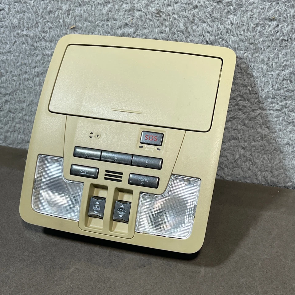 Lámpara de luz interior domo mapa techo corredizo beige tostado 63650-0E160 OEM Toyota Highlander Foto 3 de 4