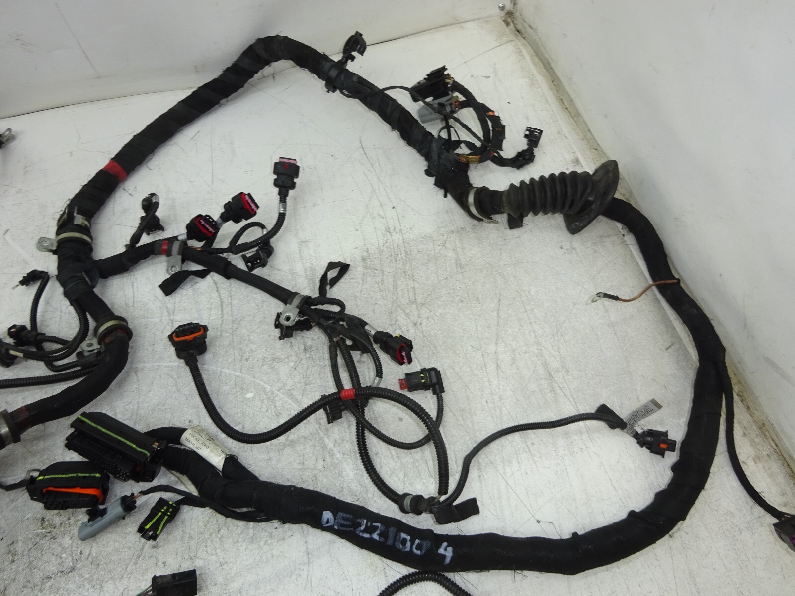 04-07 Maserati Quattroporte M139 4.2L V8 Engine Wire Wiring Harness OEM AK221004