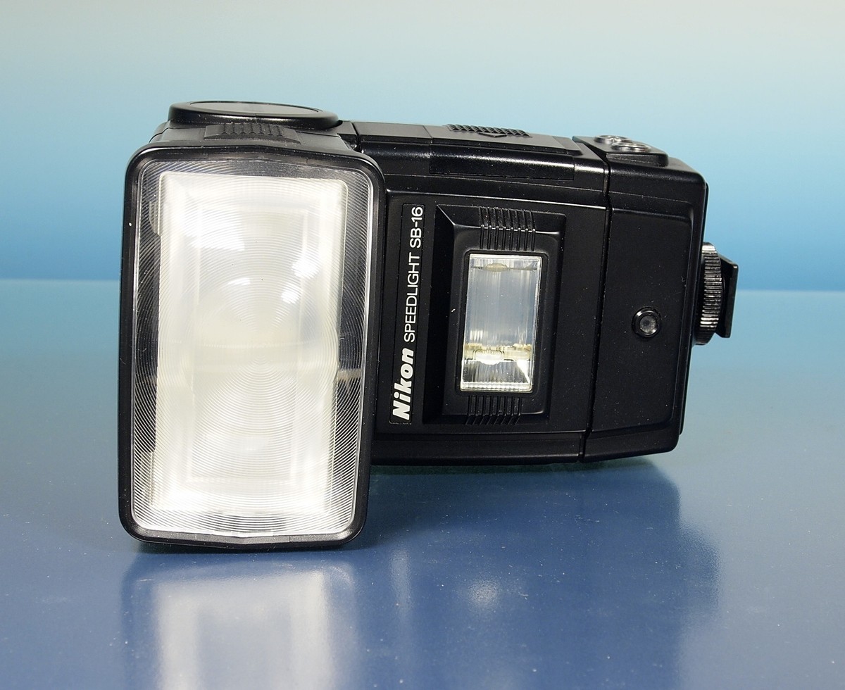 Nikon Speedlight SB-16 Blitzgerät Blitz Flash Unit Nikon AS