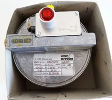 Kromschröder DWFFU-L 84422220 A1489 0.3-1.5 mbar gas pressure switch -unused-
