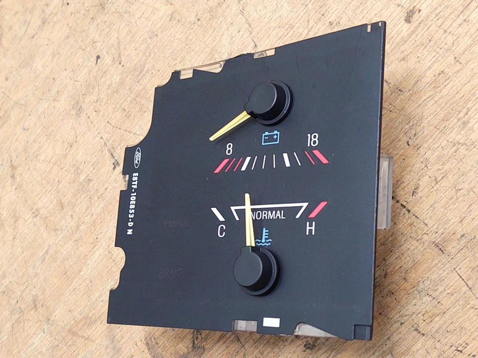 87-91 voltios/batería y medidor de temperatura sin tacómetro Ford F150 F250 F350 Bronco OEM Foto 3 de 4